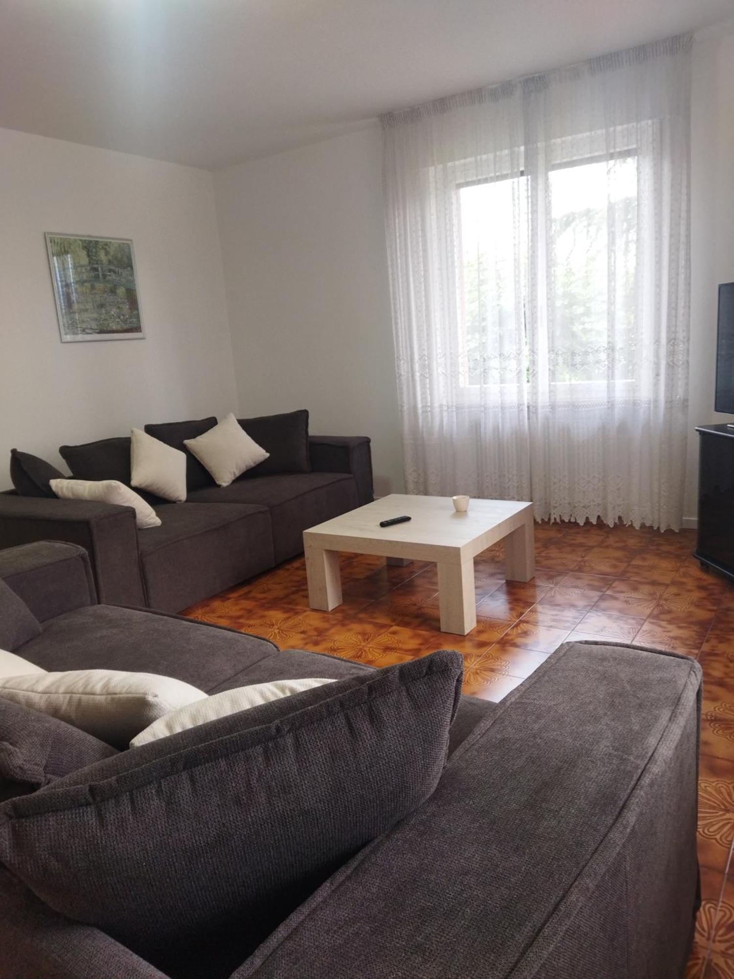 Rose Garden House Wi-Fi Apartment Riva del Garda Exterior photo